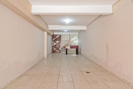 Casa à venda com 140m², 3 quartos e 4 vagas Casa à venda com 140m², 3 quartos e 4 vagasGaragem