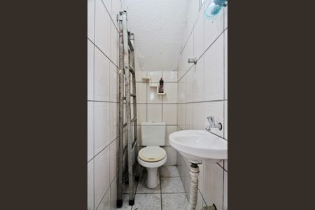 Casa à venda com 140m², 3 quartos e 4 vagas Casa à venda com 140m², 3 quartos e 4 vagasÁrea de Serviço