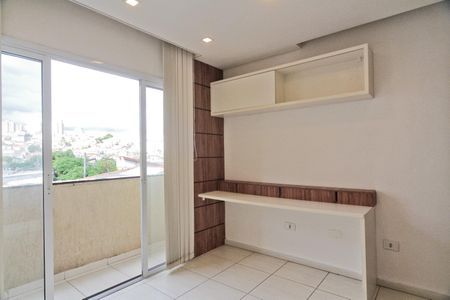 Casa à venda com 140m², 3 quartos e 4 vagas Casa à venda com 140m², 3 quartos e 4 vagasQuarto 2