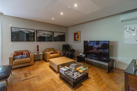 Apartamento à venda com 258m², 4 quartos e 4 vagasSala