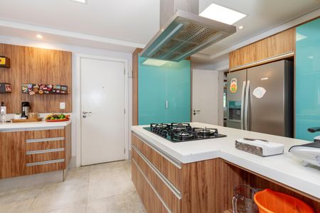 Apartamento à venda com 258m², 4 quartos e 4 vagasCozinha
