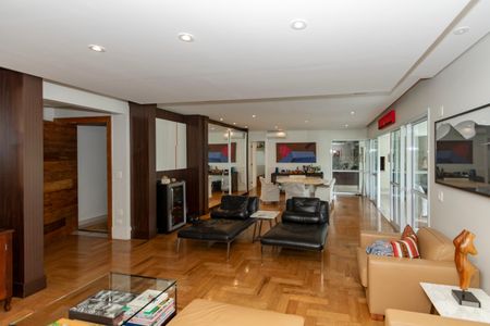 Apartamento à venda com 258m², 4 quartos e 4 vagasSala