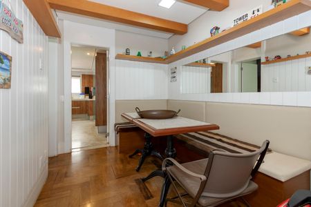 Apartamento à venda com 258m², 4 quartos e 4 vagasCopa