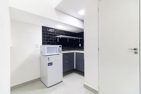 Apartamento para alugar com 20m², 1 quarto e sem vagaSala/Cozinha