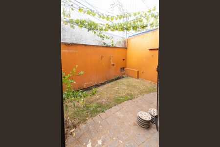 Casa para alugar com 272m², 3 quartos e 1 vaga Casa para alugar com 272m², 3 quartos e 1 vagaSala Jardim de Inverno