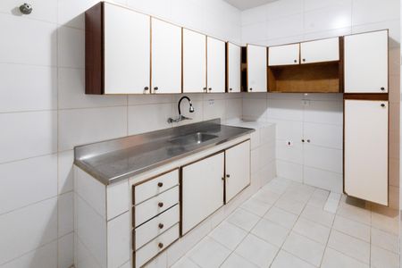 Casa para alugar com 272m², 3 quartos e 1 vaga Casa para alugar com 272m², 3 quartos e 1 vagaCozinha