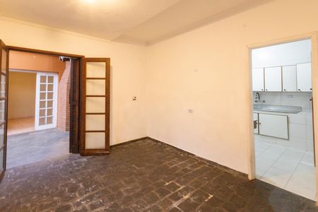Casa para alugar com 272m², 3 quartos e 1 vaga Casa para alugar com 272m², 3 quartos e 1 vagaSala de Jantar