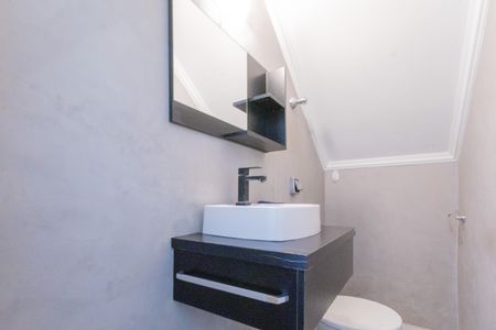 Casa para alugar com 272m², 3 quartos e 1 vaga Casa para alugar com 272m², 3 quartos e 1 vagaLavabo