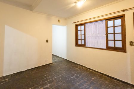 Casa para alugar com 272m², 3 quartos e 1 vaga Casa para alugar com 272m², 3 quartos e 1 vagaSala de Jantar