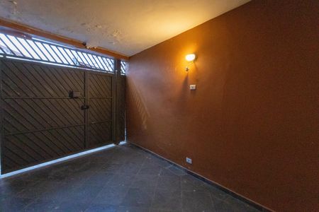 Casa para alugar com 272m², 3 quartos e 1 vaga Casa para alugar com 272m², 3 quartos e 1 vagaGaragem