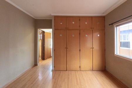Casa para alugar com 272m², 3 quartos e 1 vaga Casa para alugar com 272m², 3 quartos e 1 vagaQuarto 1