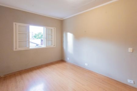 Casa para alugar com 272m², 3 quartos e 1 vaga Casa para alugar com 272m², 3 quartos e 1 vagaQuarto 2