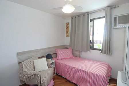 Apartamento à venda com 93m², 3 quartos e 1 vagaQuarto 1