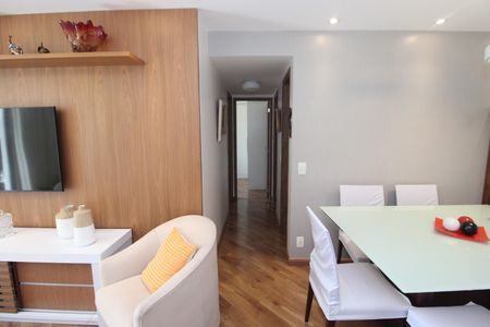 Apartamento à venda com 93m², 3 quartos e 1 vagaCorredor