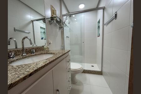 Apartamento à venda com 93m², 3 quartos e 1 vagaBanheiro Social