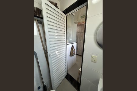 Apartamento à venda com 93m², 3 quartos e 1 vagaBanheiro de serviço