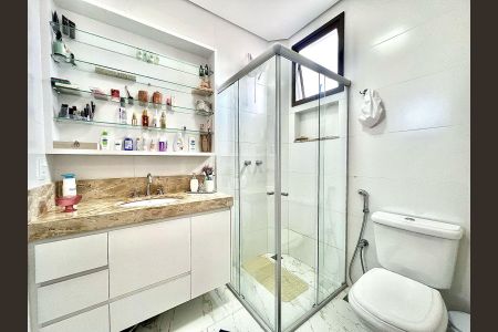 Apartamento à venda com 200m², 3 quartos e 2 vagasQuarto - Suíte