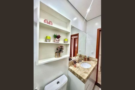Apartamento à venda com 200m², 3 quartos e 2 vagasBanheiro social