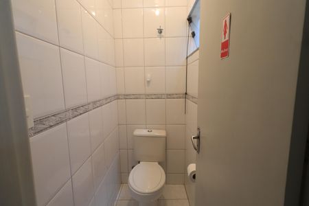 Casa à venda com 302m², 3 quartos e 3 vagasBanheiro Salão de festas