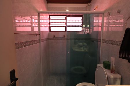 Casa à venda com 302m², 3 quartos e 3 vagasBanheiro Social