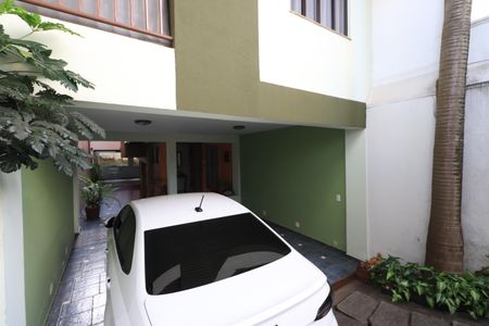 Casa à venda com 302m², 3 quartos e 3 vagasGaragem