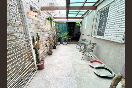 Apartamento à venda com 125m², 3 quartos e 2 vagas Apartamento à venda com 125m², 3 quartos e 2 vagasÁrea Externa