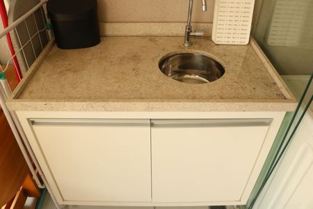 Apartamento para alugar com 35m², 1 quarto e 1 vagaSacada