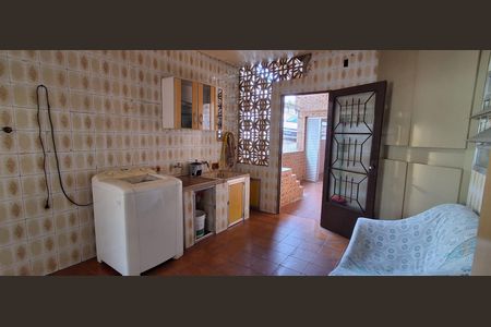 Casa à venda com 222m², 3 quartos e 3 vagas Casa à venda com 222m², 3 quartos e 3 vagasÁrea de Serviço