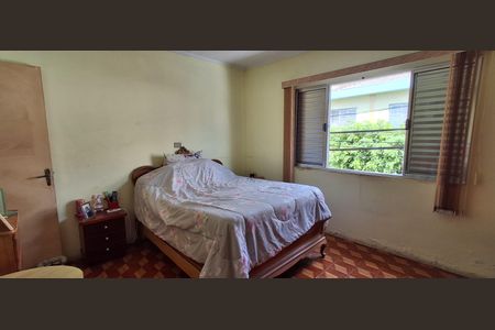 Casa à venda com 222m², 3 quartos e 3 vagas Casa à venda com 222m², 3 quartos e 3 vagasSuíte