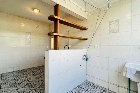 Apartamento para alugar com 50m², 2 quartos e 1 vaga Apartamento para alugar com 50m², 2 quartos e 1 vagaCozinha e Área de Serviço