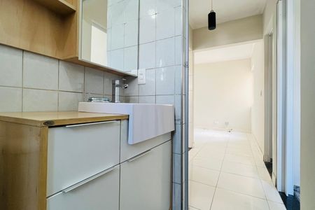 Apartamento para alugar com 50m², 2 quartos e 1 vaga Apartamento para alugar com 50m², 2 quartos e 1 vagaBanheiro