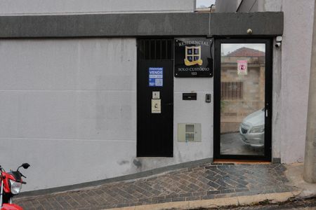 Apartamento à venda com 38m², 2 quartos e sem vaga Apartamento à venda com 38m², 2 quartos e sem vagaFachada e Placa