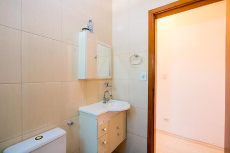 Apartamento à venda com 64m², 2 quartos e 1 vaga Apartamento à venda com 64m², 2 quartos e 1 vagaBanheiro social