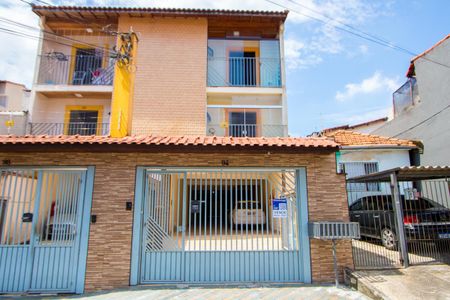 Apartamento à venda com 64m², 2 quartos e 1 vaga Apartamento à venda com 64m², 2 quartos e 1 vagaFachada