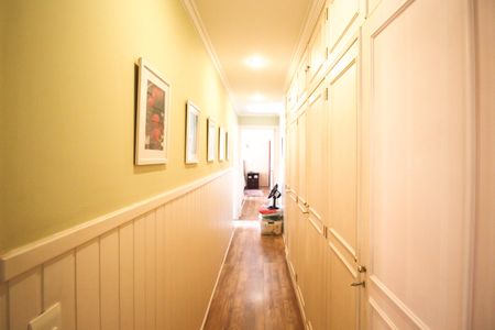 Apartamento à venda com 206m², 3 quartos e 3 vagas Apartamento à venda com 206m², 3 quartos e 3 vagasCorredor