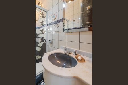 Casa à venda com 244m², 3 quartos e 5 vagasBanheiro