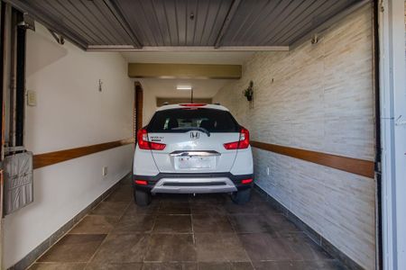 Casa à venda com 244m², 3 quartos e 5 vagasGaragem