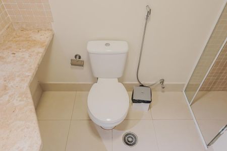 Apartamento para alugar com 80m², 2 quartos e 2 vagasBanheiro da Suíte 1