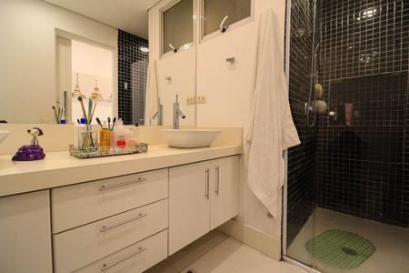 Apartamento à venda com 100m², 3 quartos e 1 vagaBanheiro