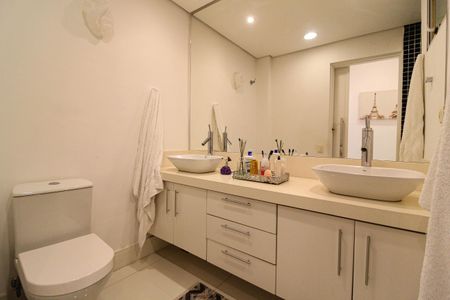 Apartamento à venda com 100m², 3 quartos e 1 vagaBanheiro