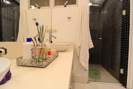 Apartamento à venda com 100m², 3 quartos e 1 vagaBanheiro