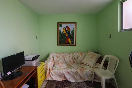 Casa à venda com 189m², 5 quartos e 4 vagasEscritório