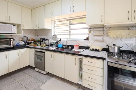 Casa à venda com 189m², 5 quartos e 4 vagasCozinha - ambiente 1
