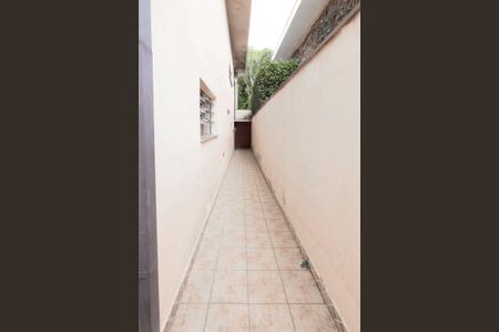 Casa à venda com 189m², 5 quartos e 4 vagasQuintal - acesso a garagem