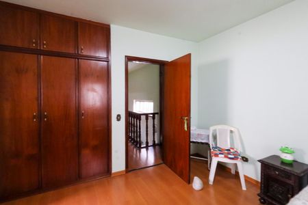 Casa à venda com 189m², 5 quartos e 4 vagasSuíte