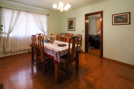 Casa à venda com 189m², 5 quartos e 4 vagasSala de jantar