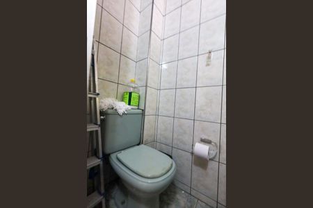 Casa à venda com 189m², 5 quartos e 4 vagasBanheiro de Serviço