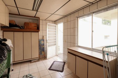 Casa à venda com 189m², 5 quartos e 4 vagasÁrea de serviço