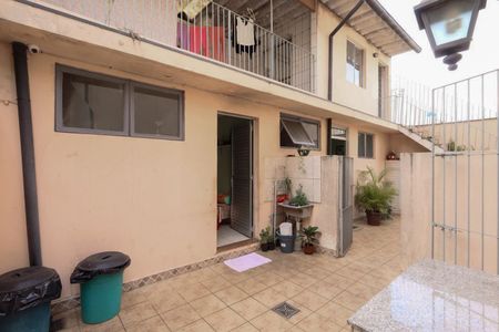 Casa à venda com 189m², 5 quartos e 4 vagasQuintal - Área de serviço
