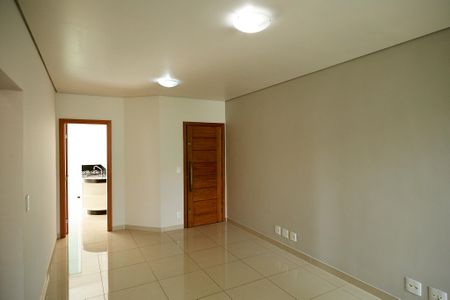 Apartamento à venda com 115m², 3 quartos e 2 vagas Apartamento à venda com 115m², 3 quartos e 2 vagasSala
